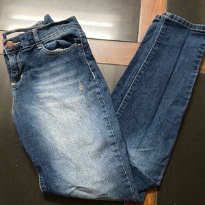 Girls size 16 jessica Simpson kiss me skinny jeans